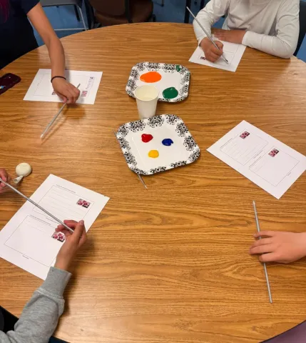 City of Iqaluit Summer Campers make post cards